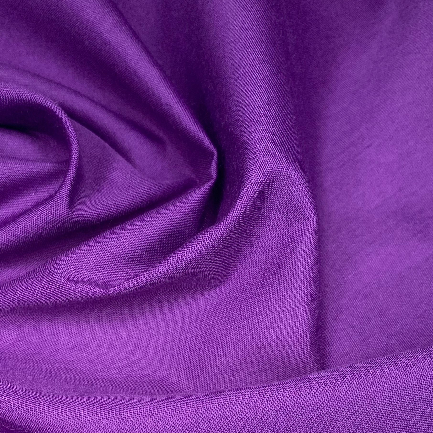 Vogue Fabrics Broadcloth- Poly/Cotton Purple