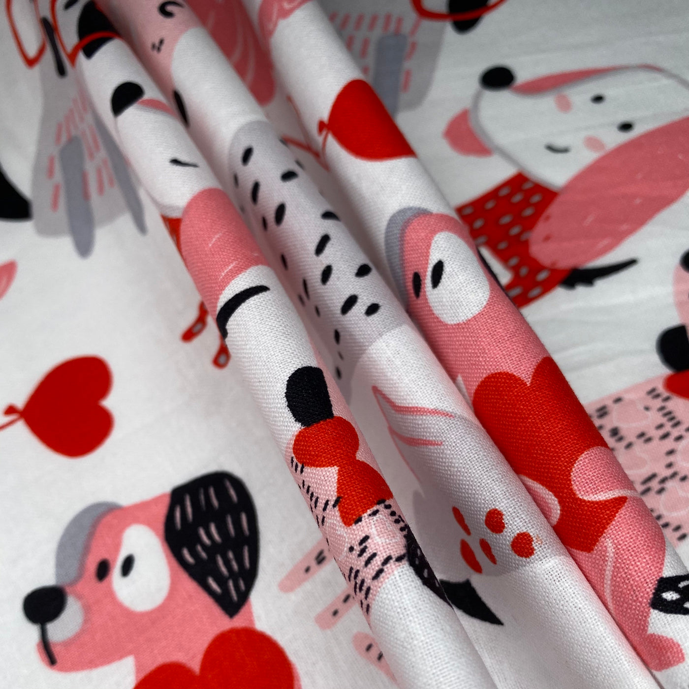 Quilting Cotton - Valentine Dogs