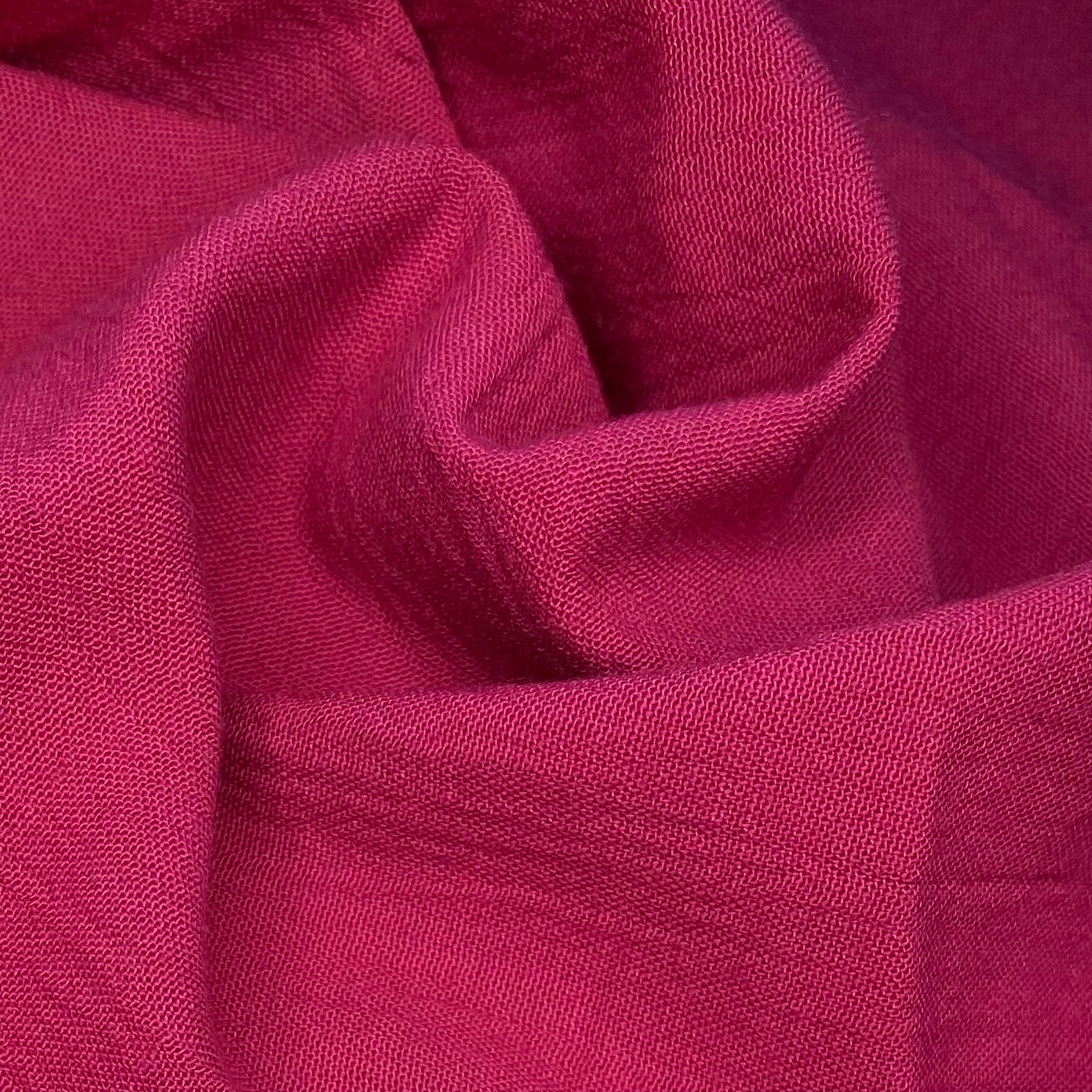 Crinkled Polyester/Cotton - Fuchsia